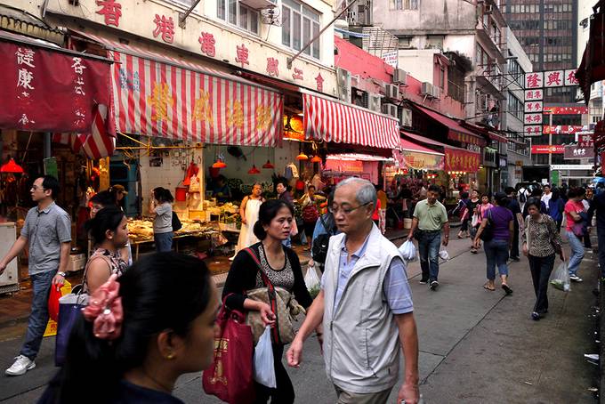 Causeway Bay food market