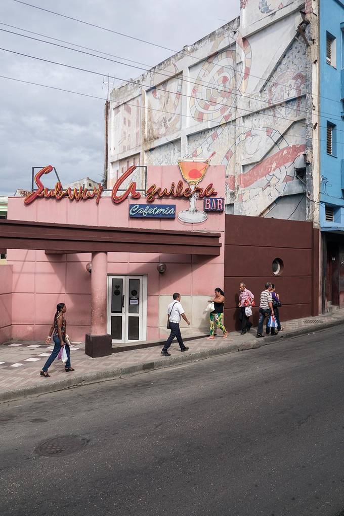 Santiago de Cuba's street life