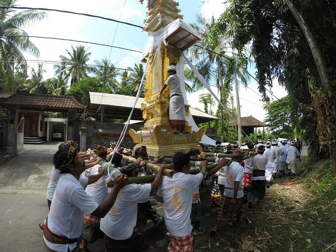 Balinese ceremony