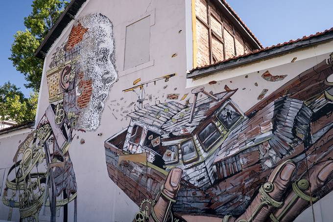 Pixel Pancho and Vhils collaboration