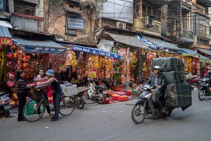 Street full of Tet decorations