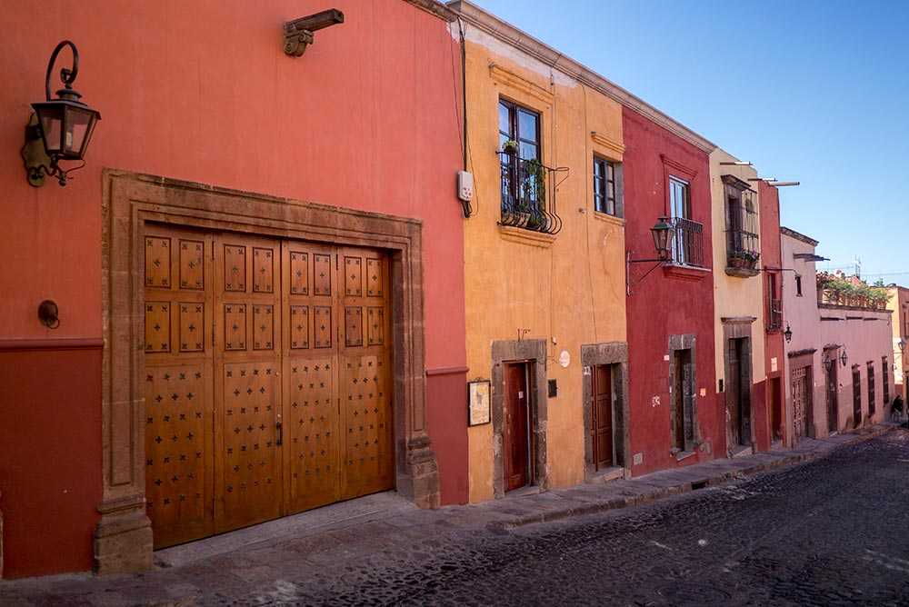 Slowing down in San Miguel de Allende | Peeking Duck